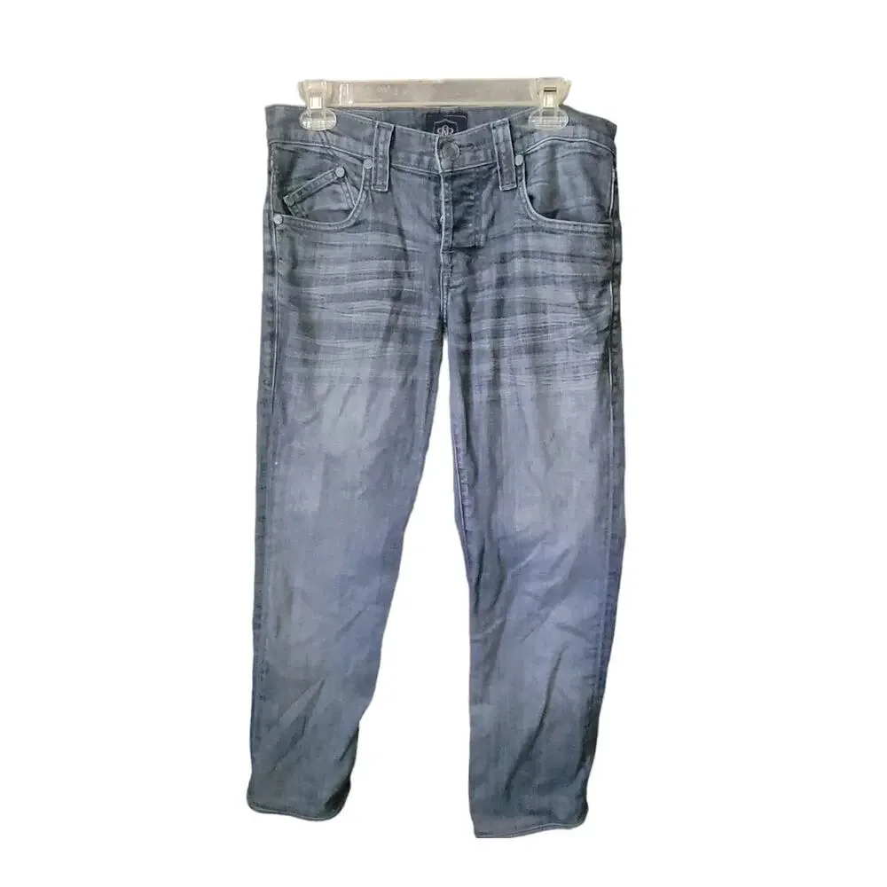 Rock & Republic‎ Women's Jeans Size 31R&R Logo on back with embroidered pockets